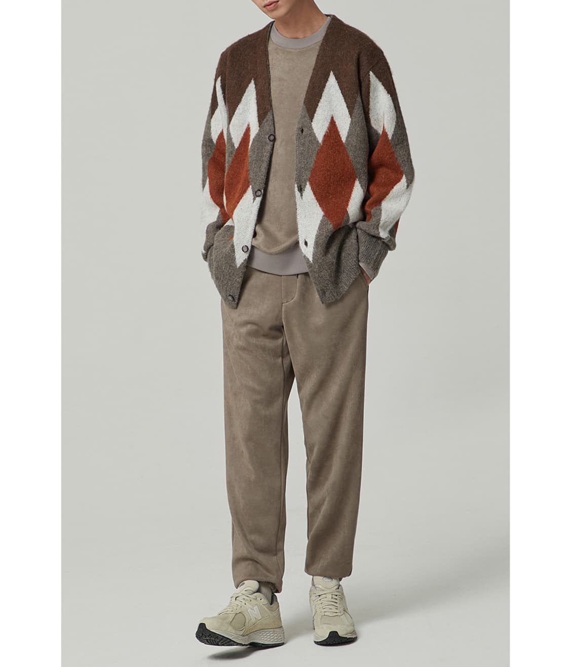 커스텀멜로우 22fw 아가일 모헤어 가디건 팝니다 상품이미지4