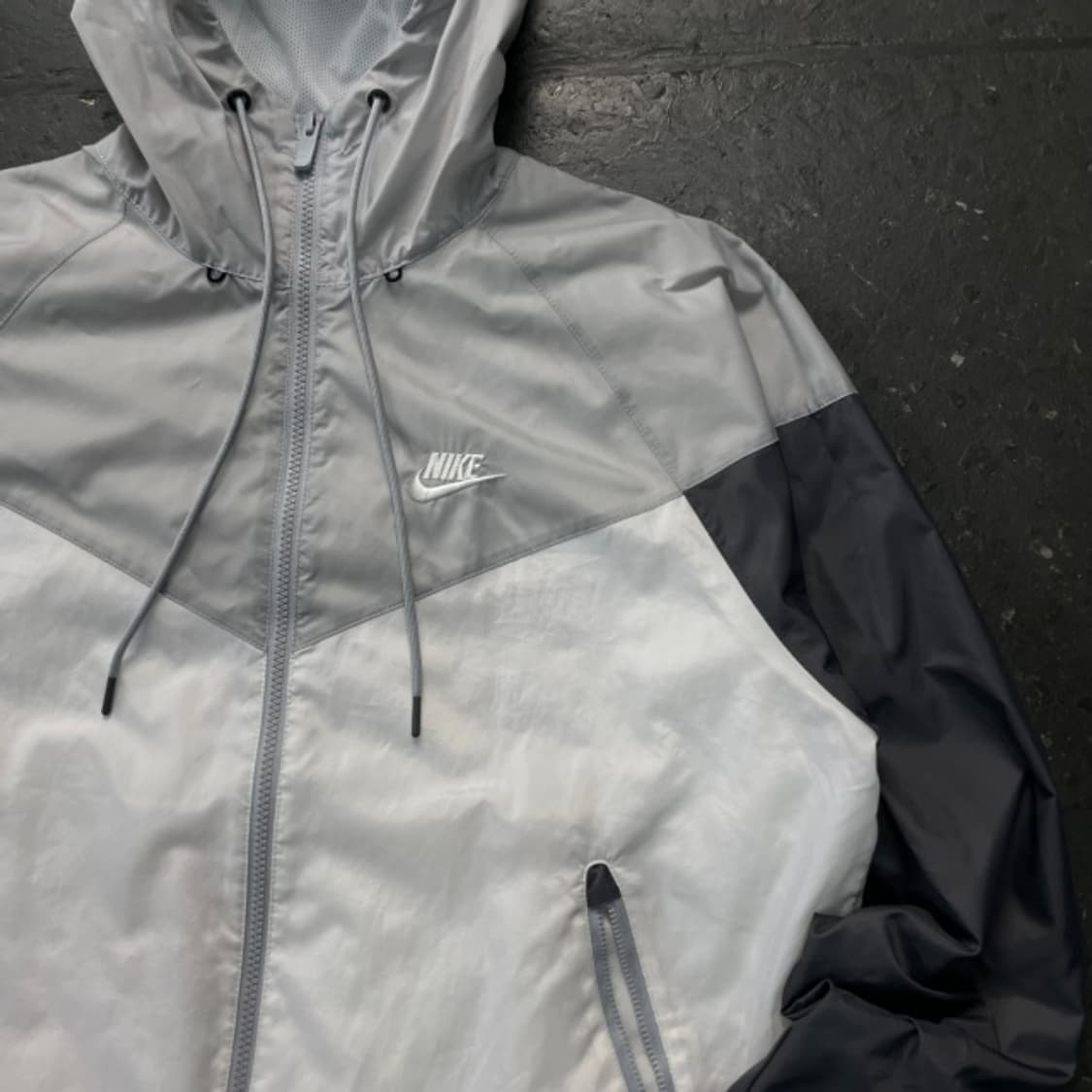 100 나이키 윈드러너 바람막이  상품이미지2