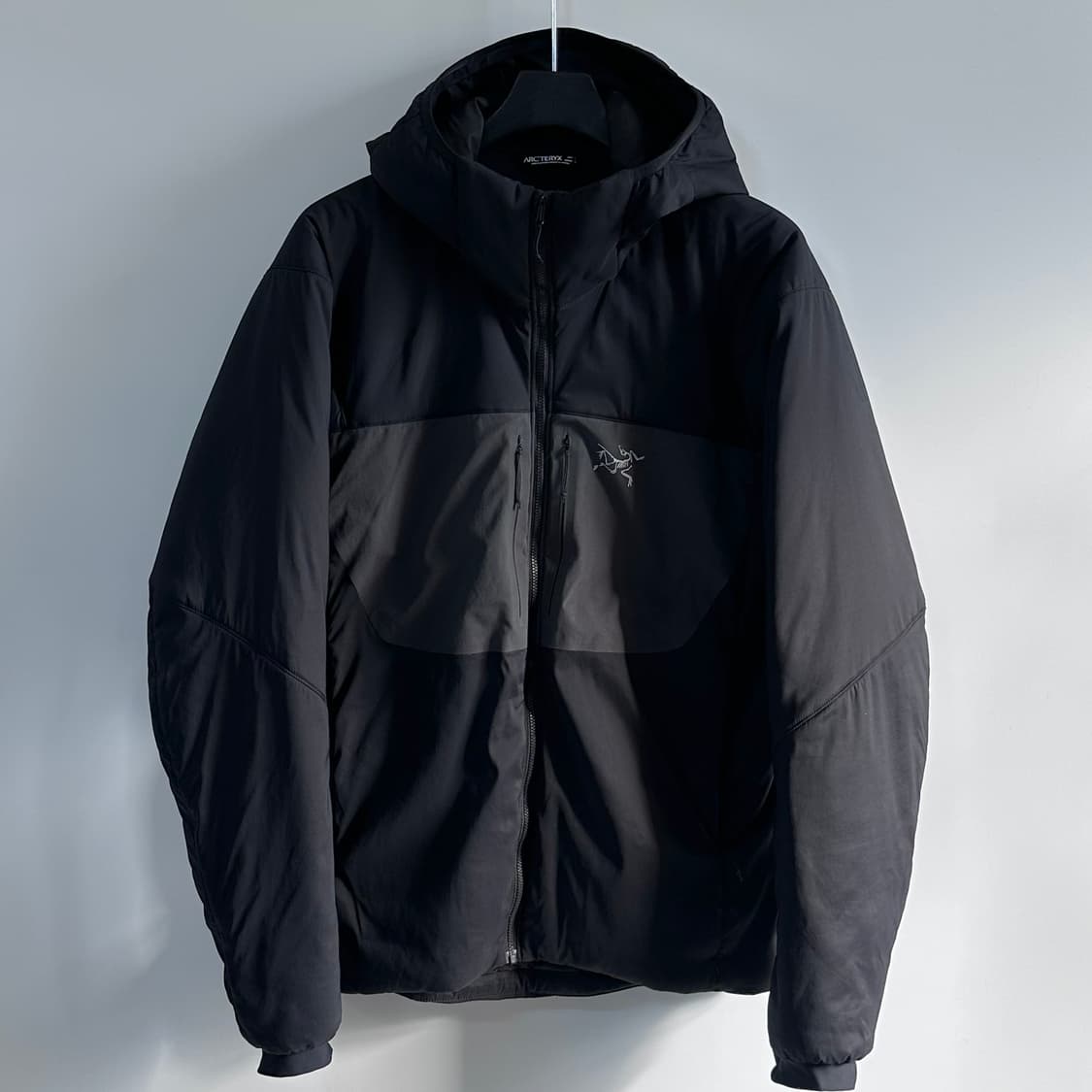 아크테릭스 프로톤 Ar 후드 자켓   (va.121) 상품이미지1