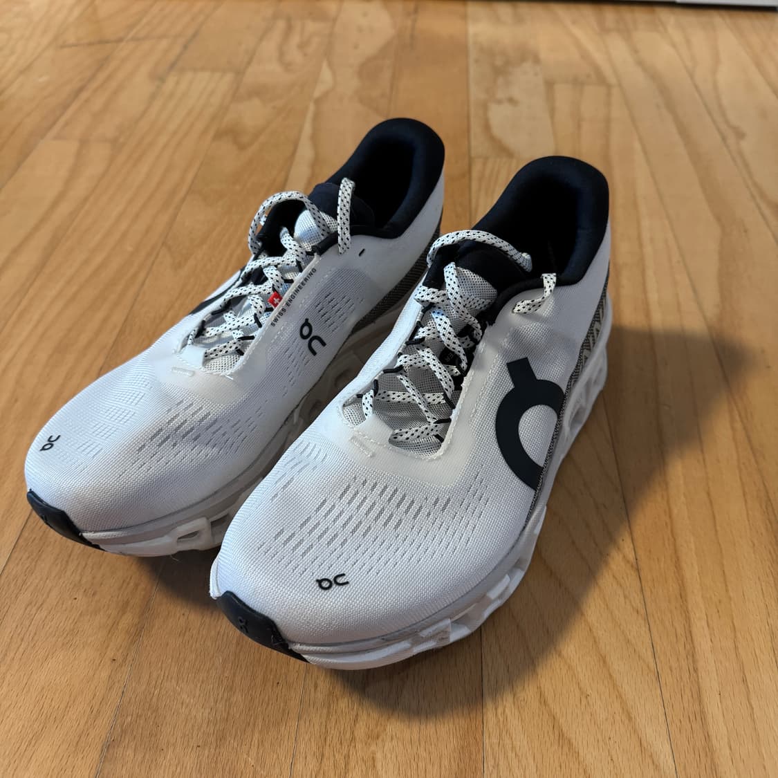 온러닝 On 클라우드몬스터2 화이트 260 상품이미지1