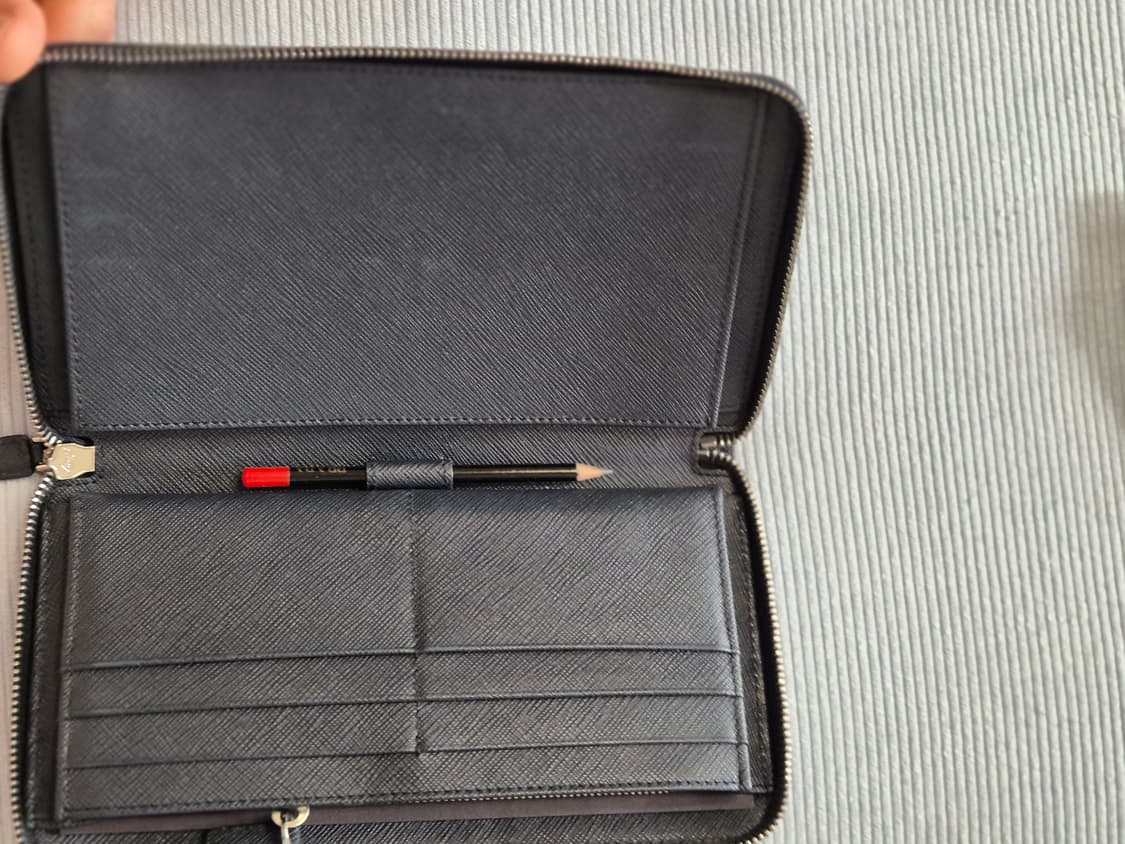 프라다 사피아노 메탈 장지갑 BALTICO 상품이미지3