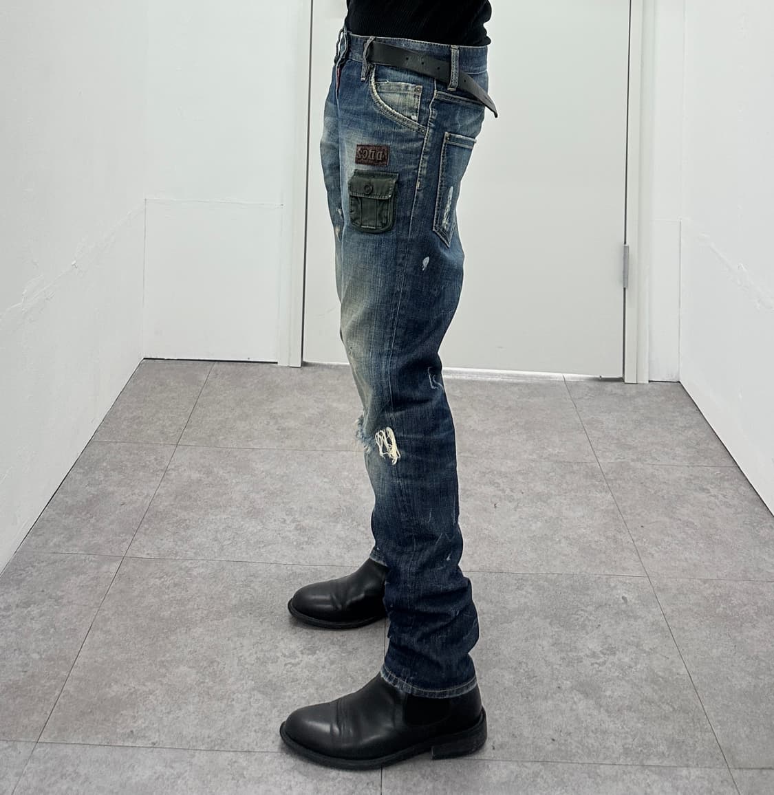 Dsquared2 Distressed Belt Detail Slim De 상품이미지3