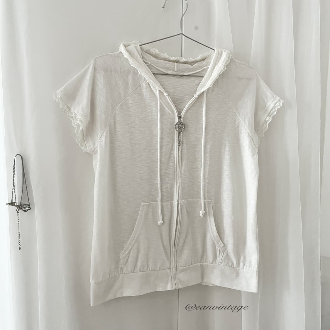 white lace half hood zip-up 상품이미지1