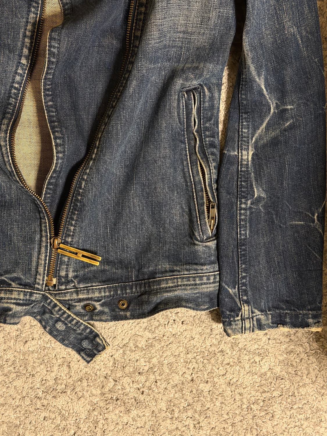 “Love Burn” Rider Denim Jacket 상품이미지4