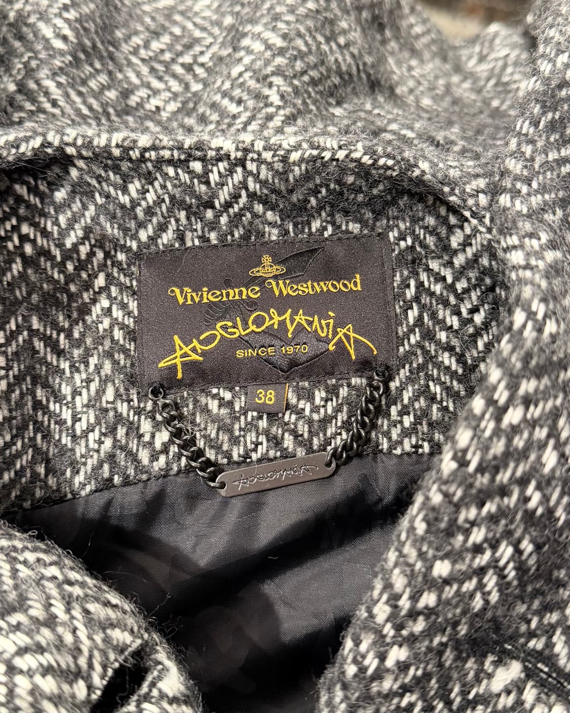 비비안웨스트우드 그레이 헤링본 울 숄 코트 상품이미지8