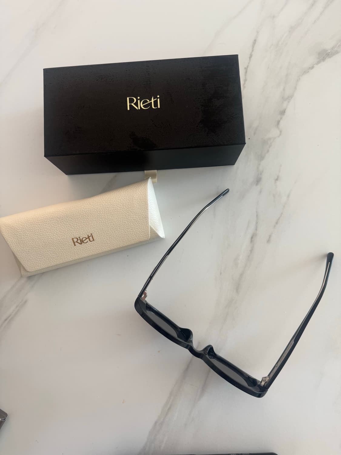 리에티 루나 선글라스(상태 새상품급) 상품이미지2