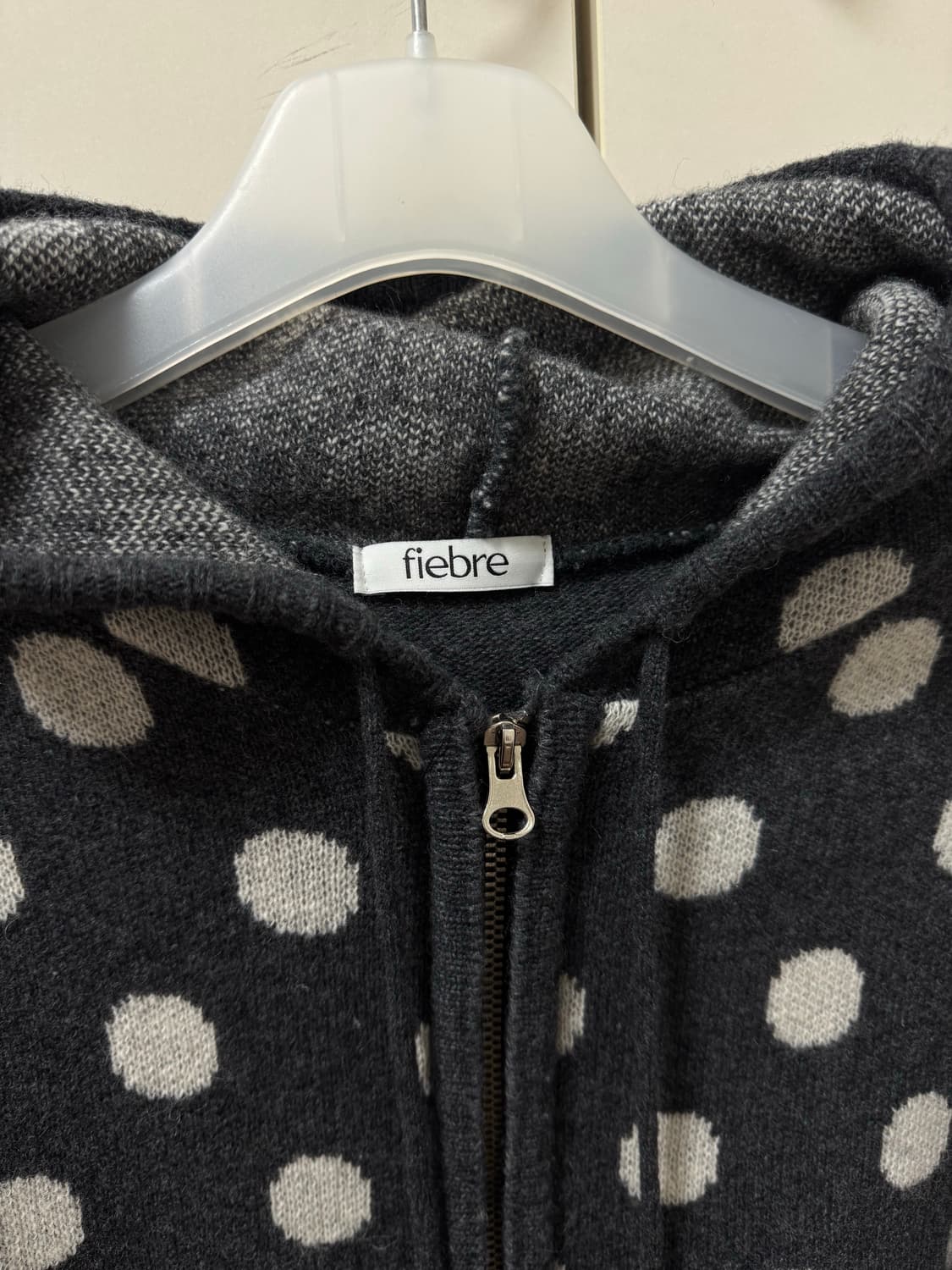 fiebre 도트 니트 후드집업 상품이미지2