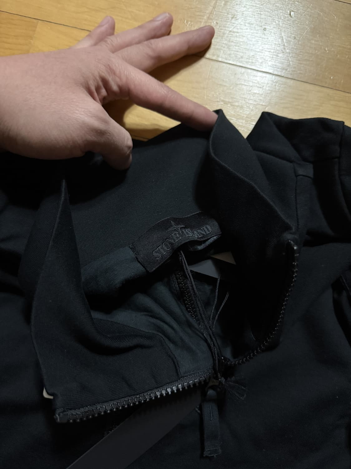 스톤아일랜드 고스트피스 집업 가디건 상품이미지4