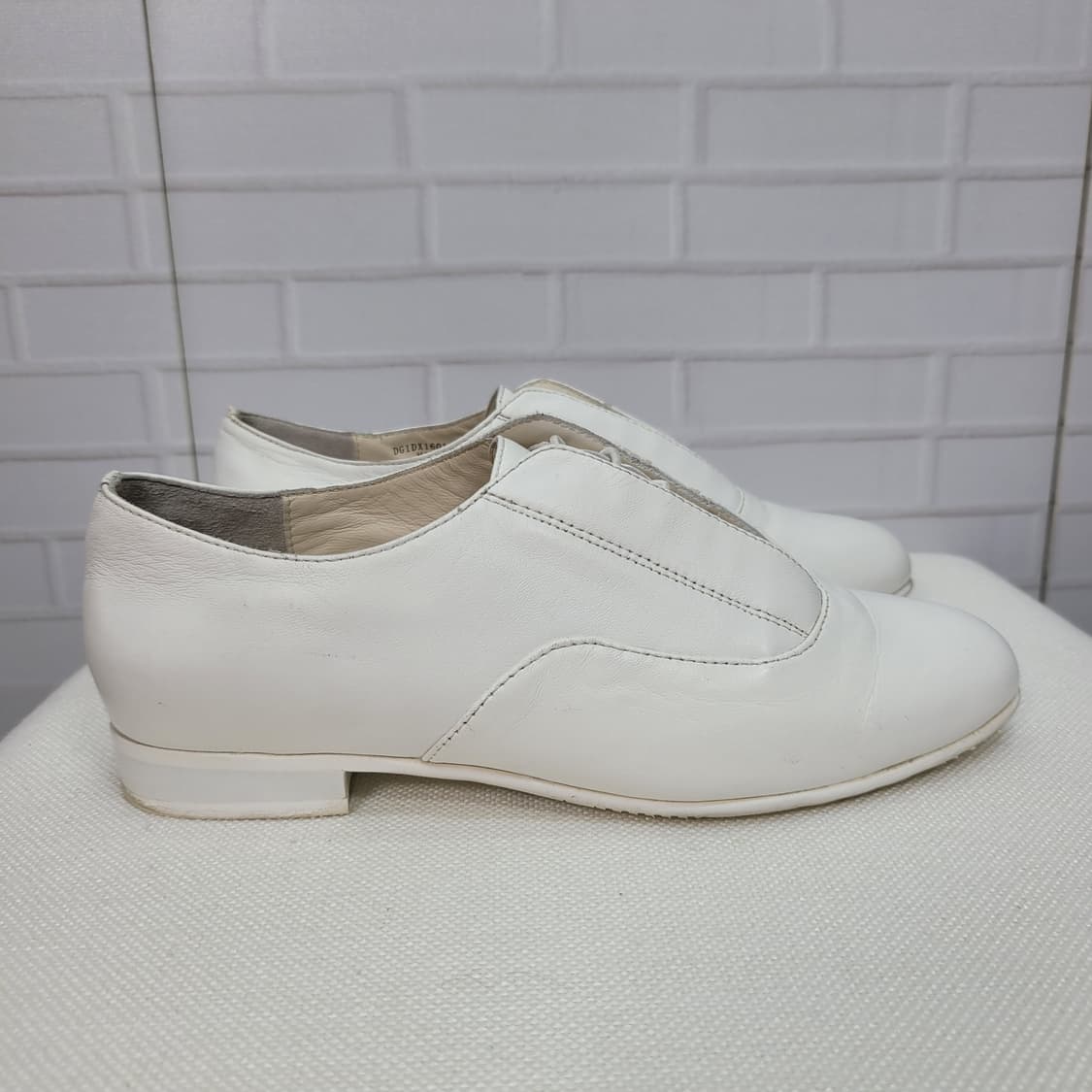 SUECOMMA BONNIE 슈콤마보니 화이트 스니커즈 로퍼 신발 235 상품이미지4