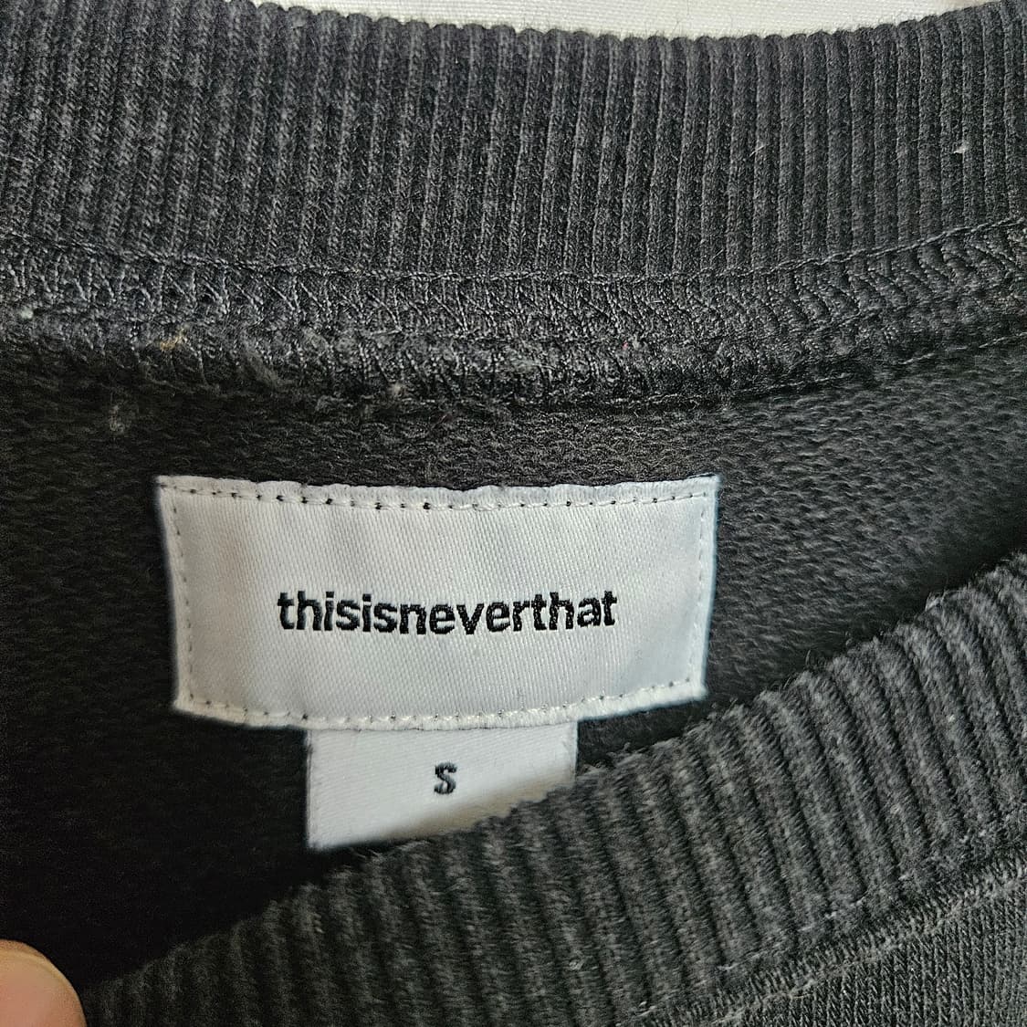 디스이즈네버댓 레터링 맨투맨 S 상품이미지3