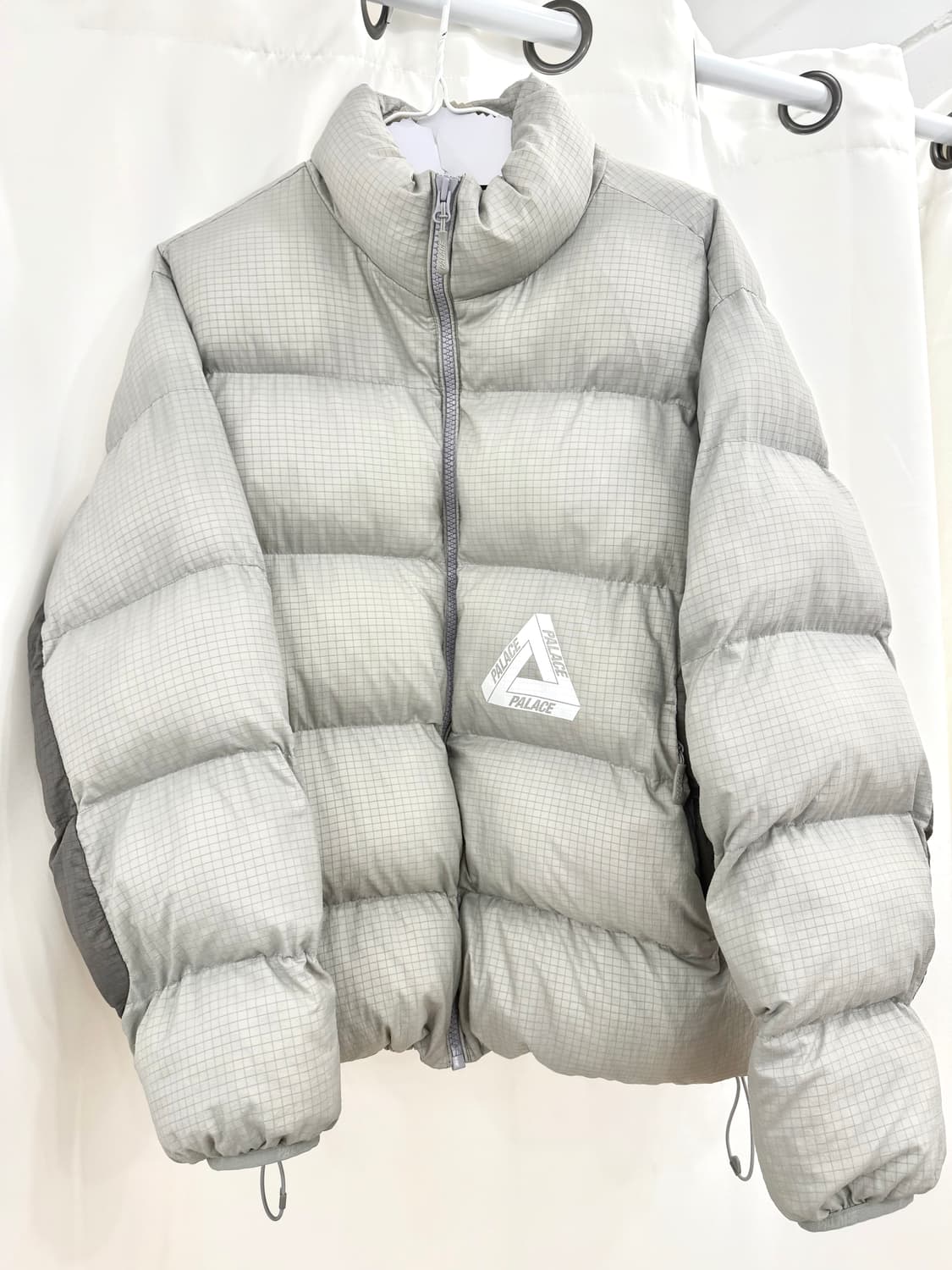 팔라스 립스탑 푸파 콘크리트 그레이 패딩 24FW S 상품이미지2