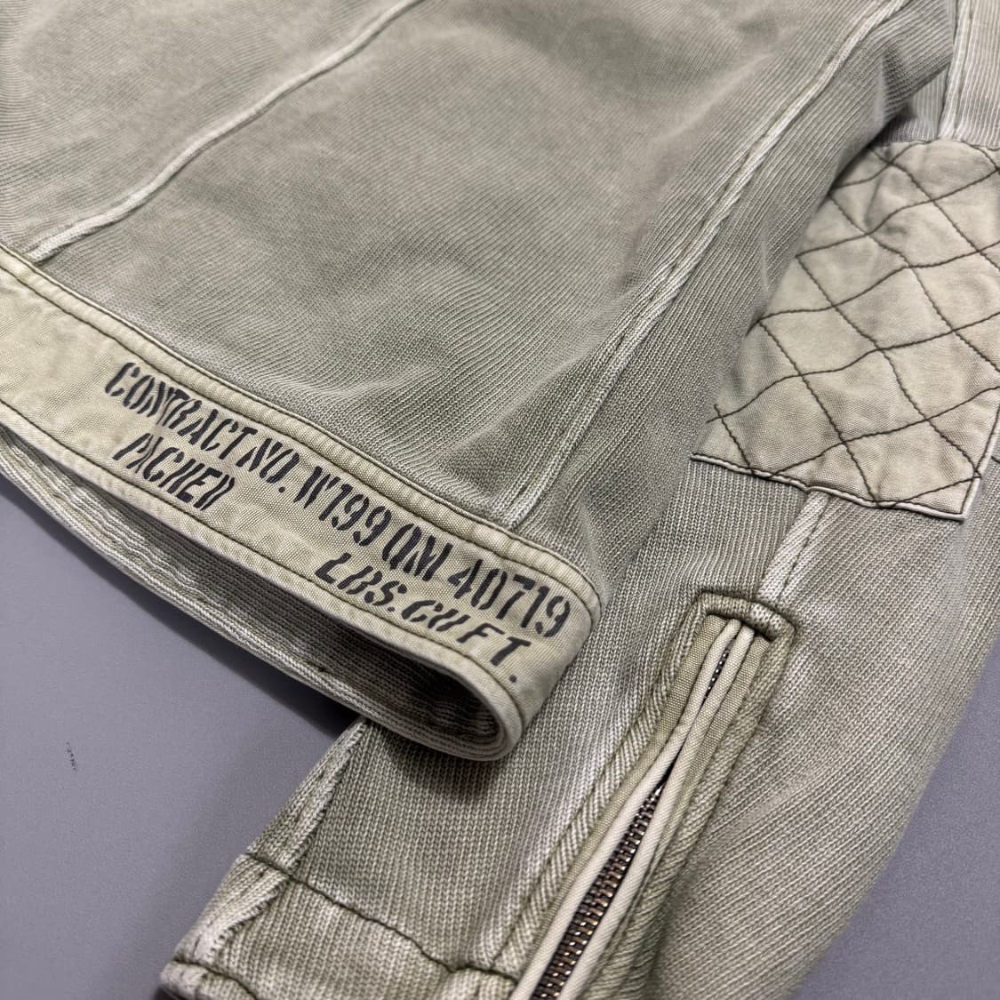 아비렉스라이트 올리브컬러 헤비웨이트 하이넥 밀리터리 풀 집업 자켓 상품이미지7