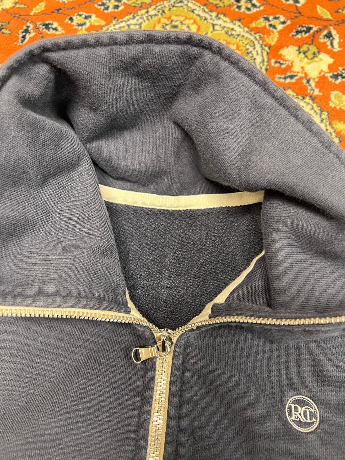 [F] RECTO 렉토 시그니처 로고 하프 반집업 맨투맨 네이비 상품이미지4