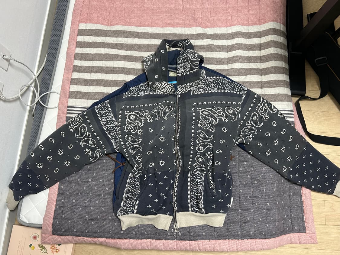 KAPITAL 캐피탈 플리스 반다나 비부악 후드 블루종 블랙 상품이미지1