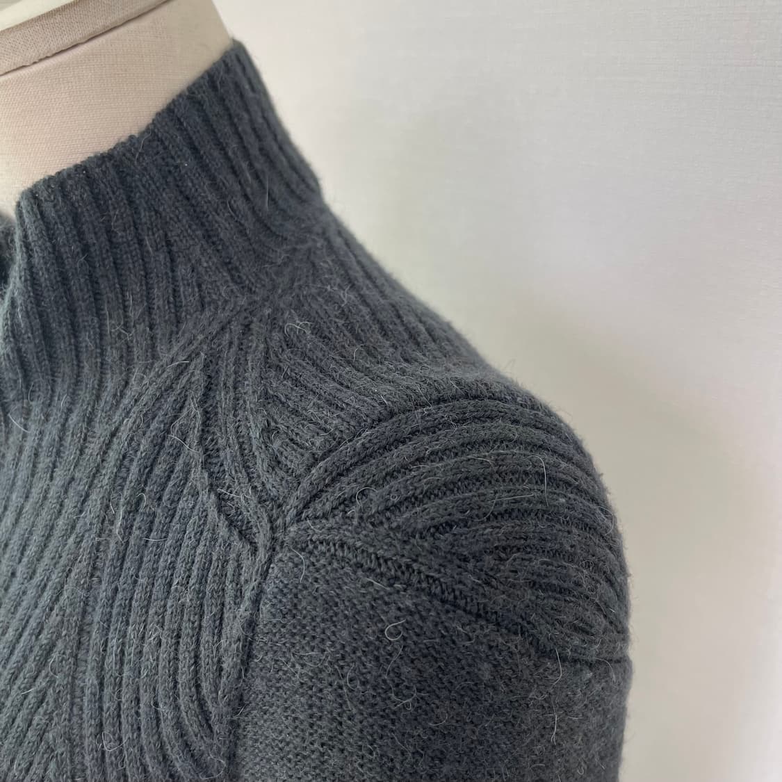 바네사부르노 알파카 혼방 가디건 44 상품이미지3