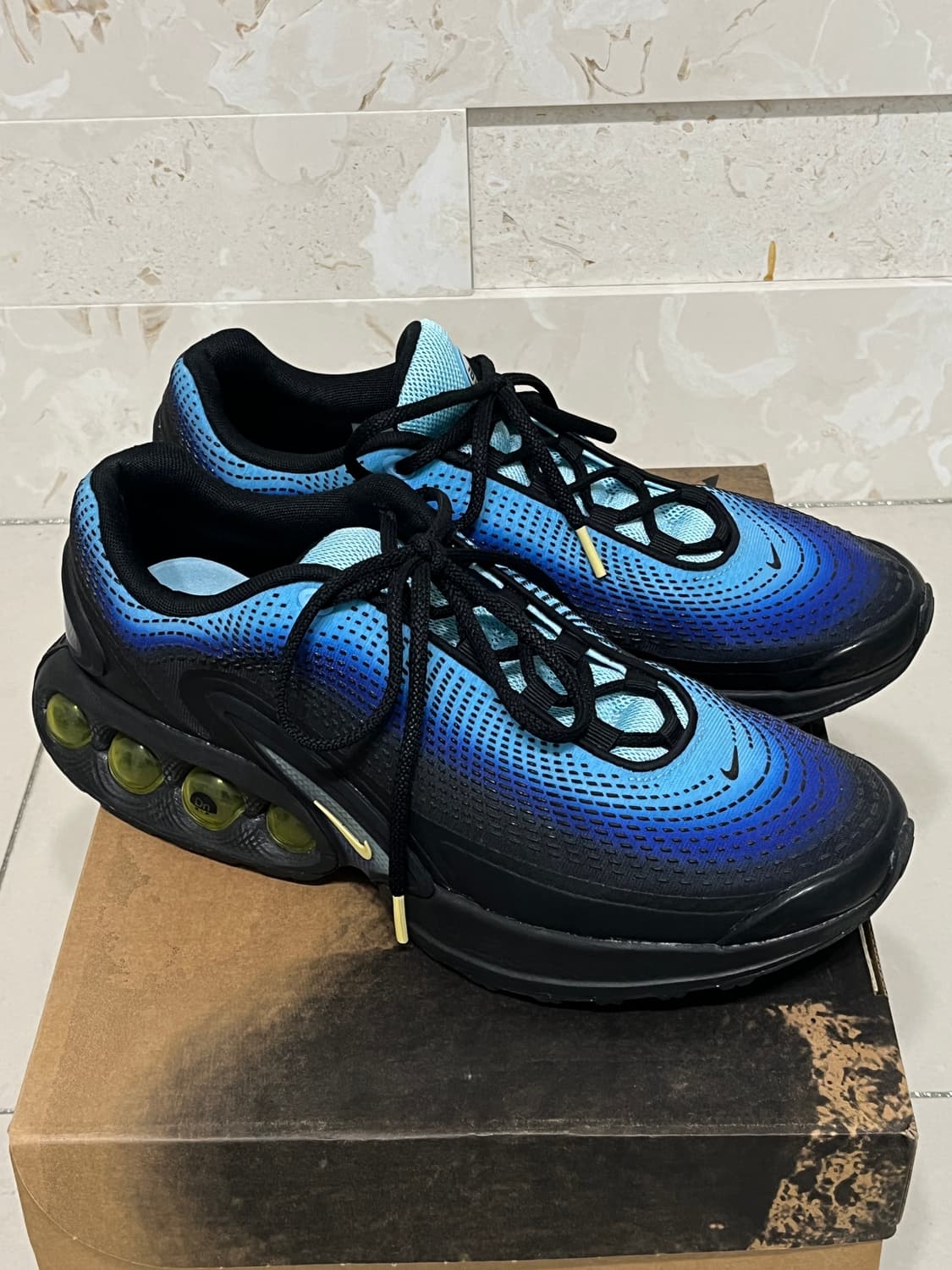 285) 나이키 에어맥스 dn 상품이미지3