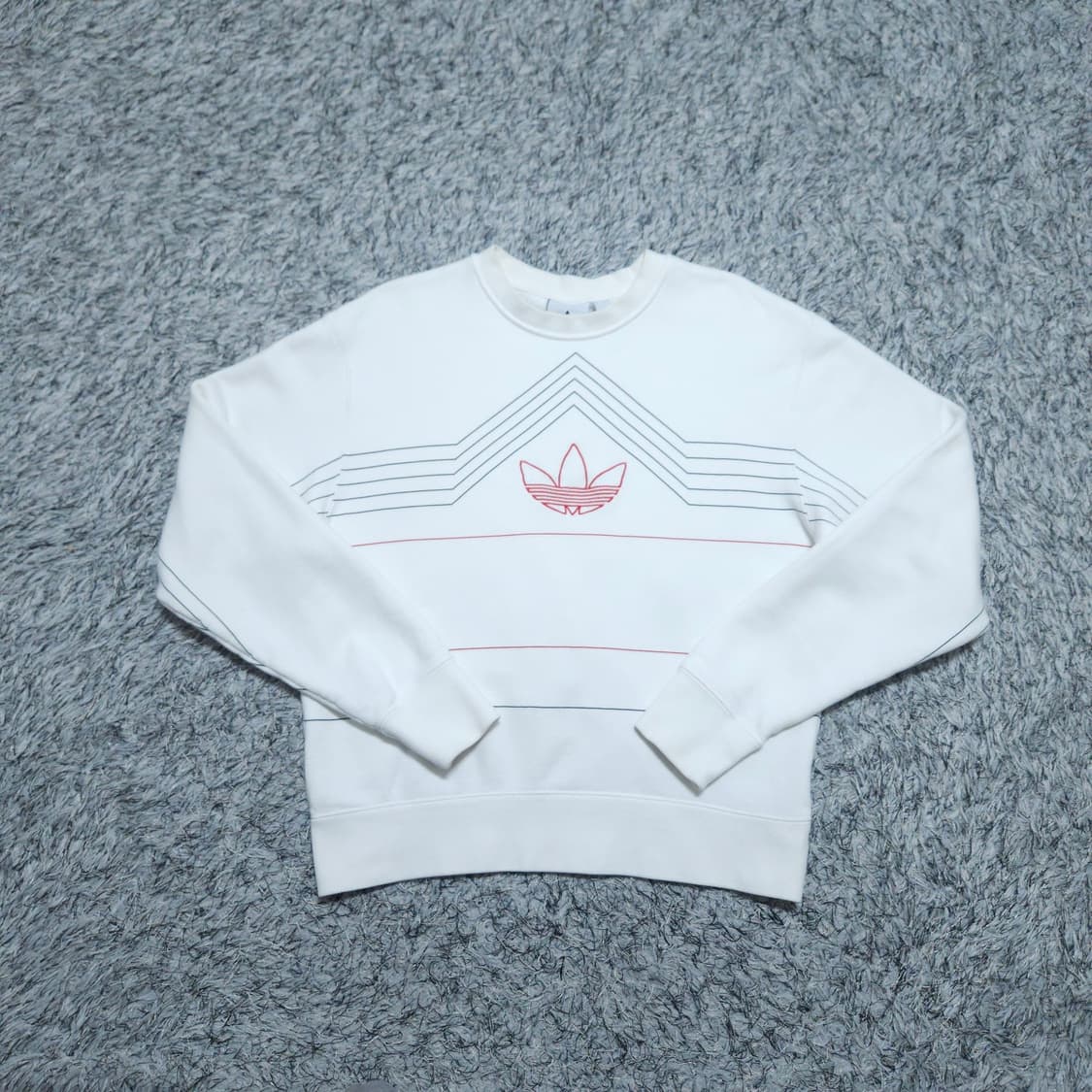 아디다스) M 여자 라이벌리 세미크롭 맨투맨 / 왕눈이샵 상품이미지1