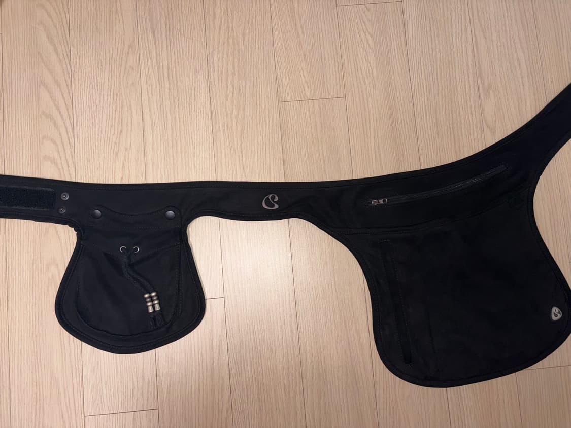 SUEDE BELT BAG BLACK 상품이미지4