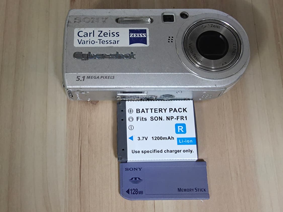 소니 사이버샷 DSC-P100 빈티지 디지털카메라 상품이미지8