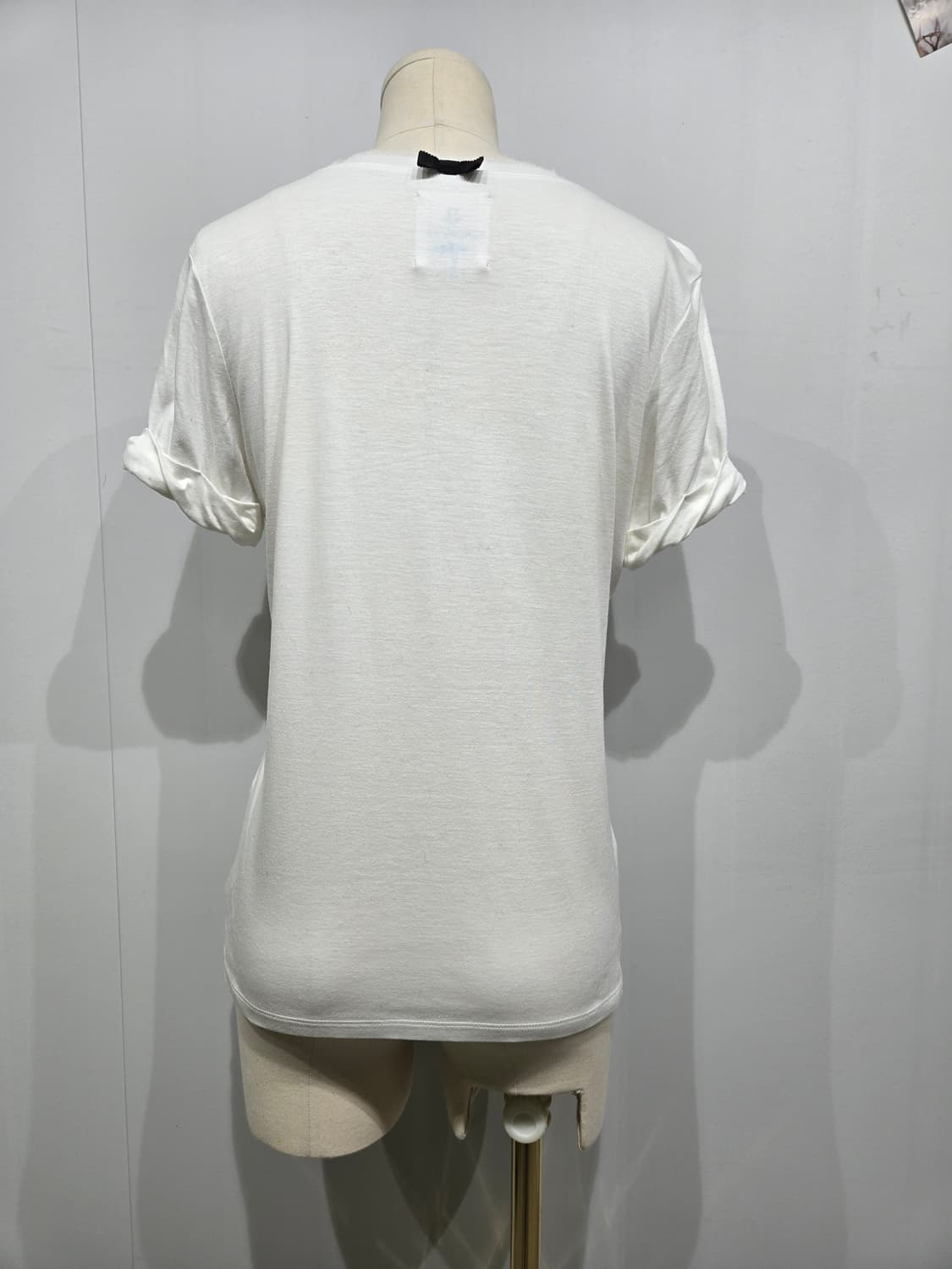 랑방 en Bleu 화이트 리본 티셔츠 상품이미지2