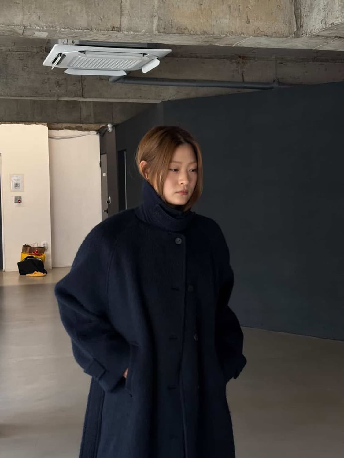 Taey 태이 코트 overfit alpaca coat (navy) 상품이미지1