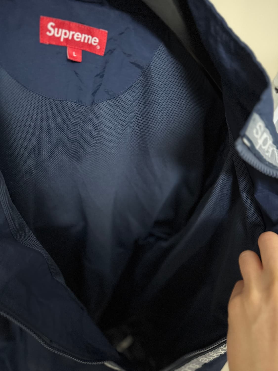 슈프림 [정품] 트랙 자켓 (시세 47만) 클레식 로고 바람막이 L(10 상품이미지7
