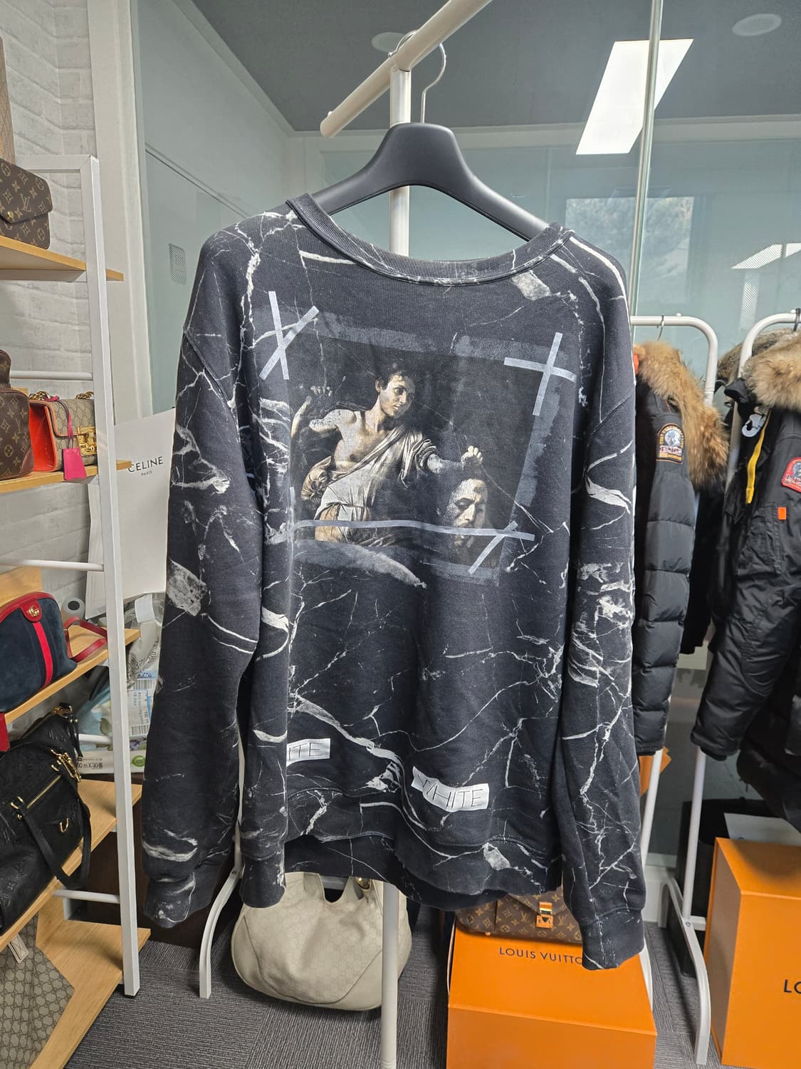 [특가][정품] 오프화이트 에로우 맨투맨 상품이미지1