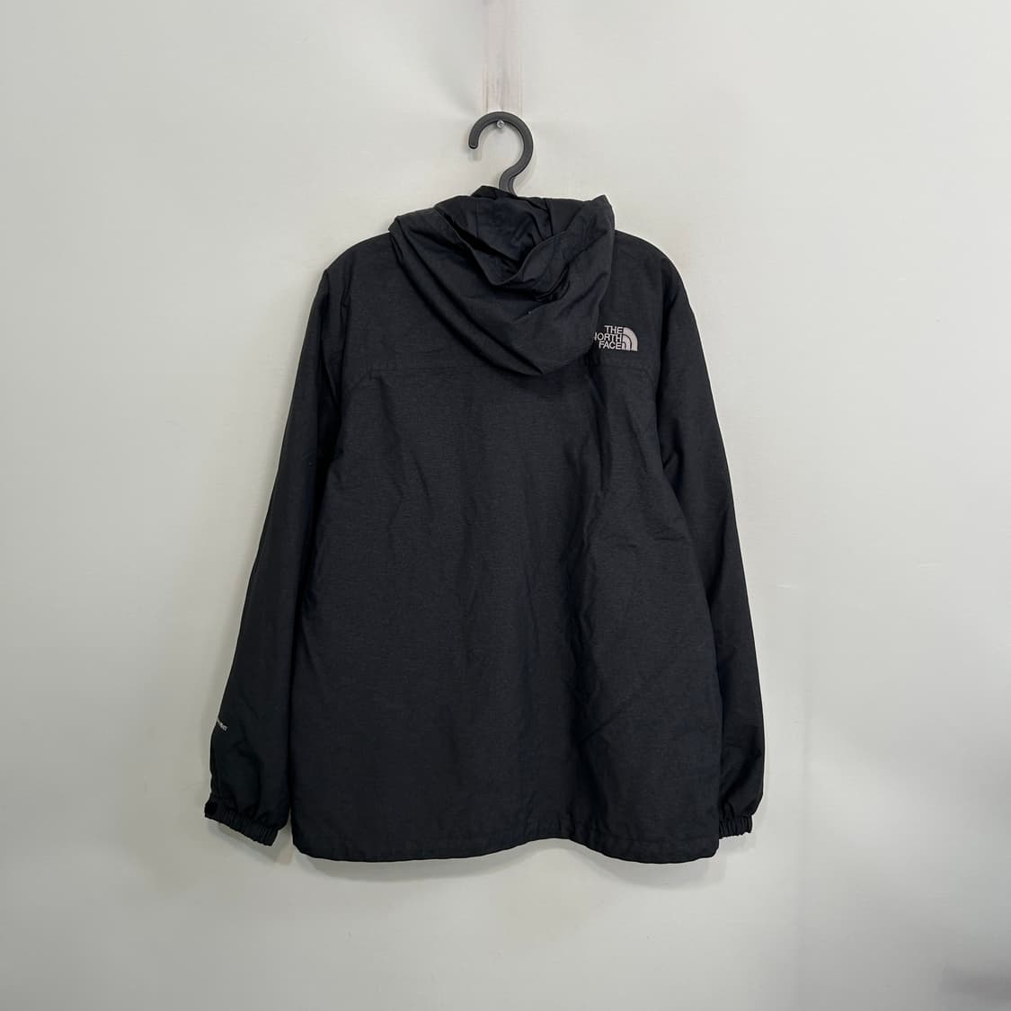 노스페이스 남성 하이벤트 바람막이 100 차콜 그레이 상품이미지3