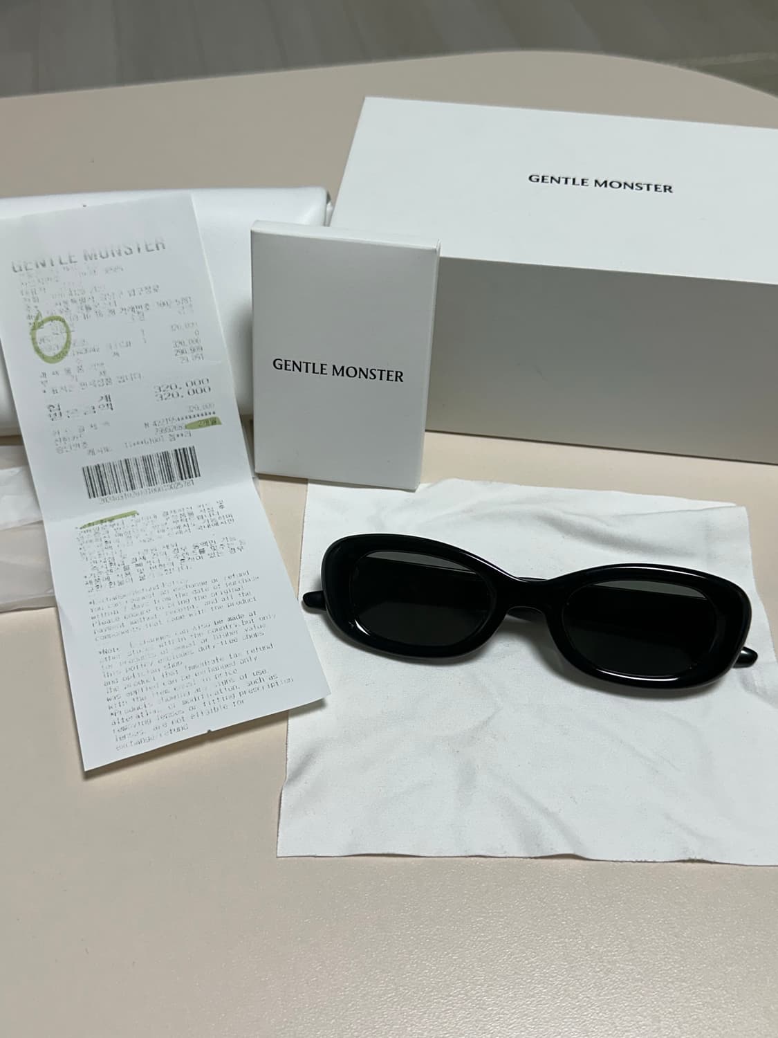 젠틀몬스터_탐부 상품이미지1