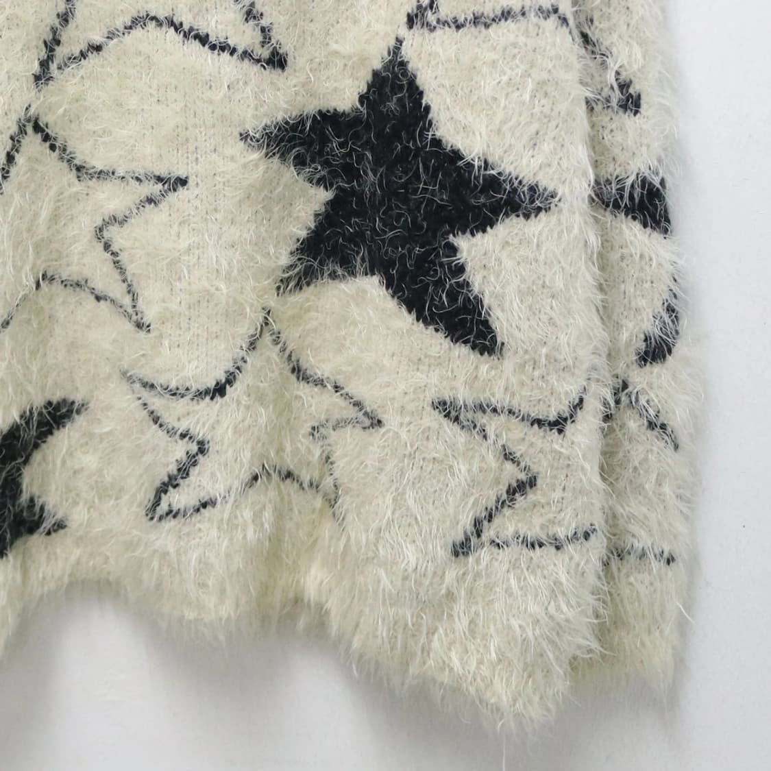 LINOSUG 별 패턴 브이넥 니트 61230 상품이미지4