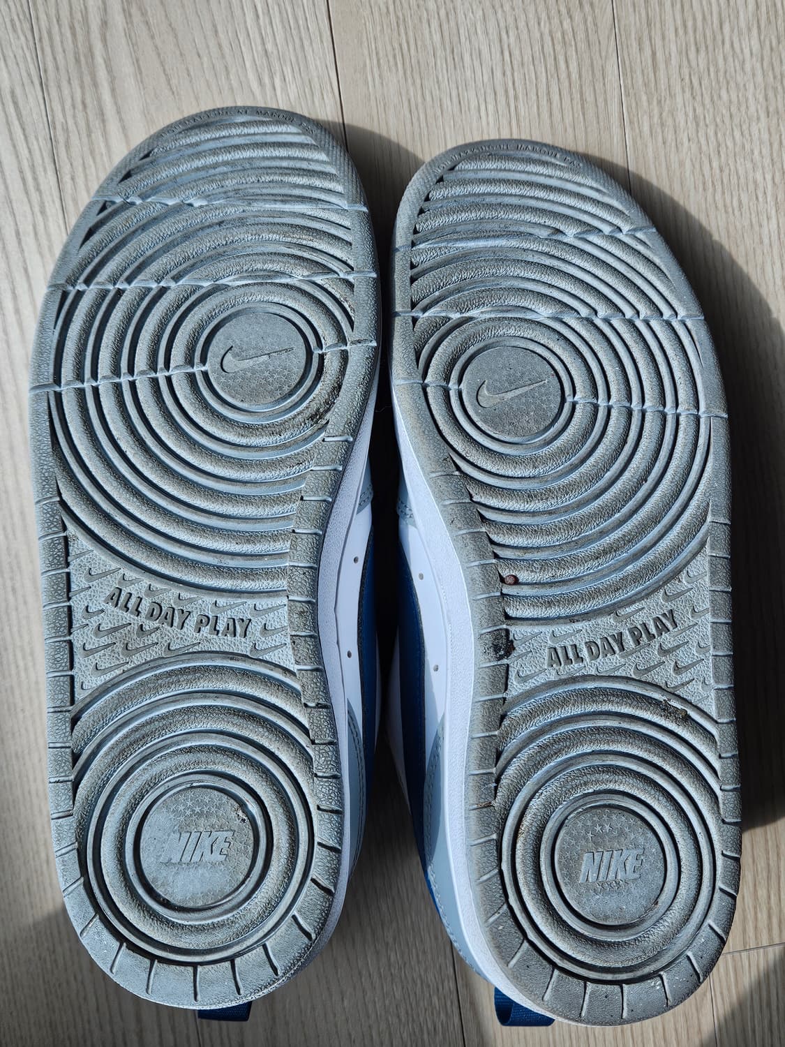 (GS) 나이키 코트 버로우 로우 2 라이트 스모크 그레이 240 상품이미지4