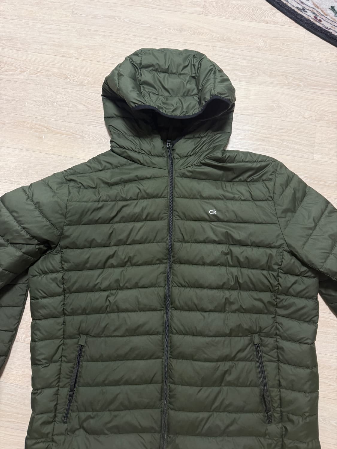 ck 캘빈클라인 카키 경량패딩XL 상품이미지2