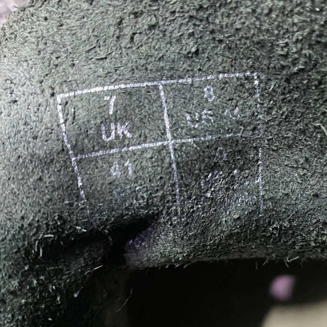 닥터마틴 1460 8홀 부츠 B3235 상품이미지3