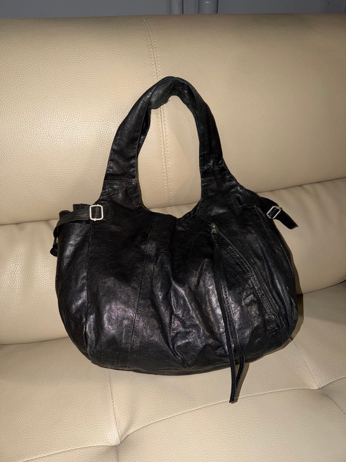 side buckle zipper point shoulder bag 상품이미지1