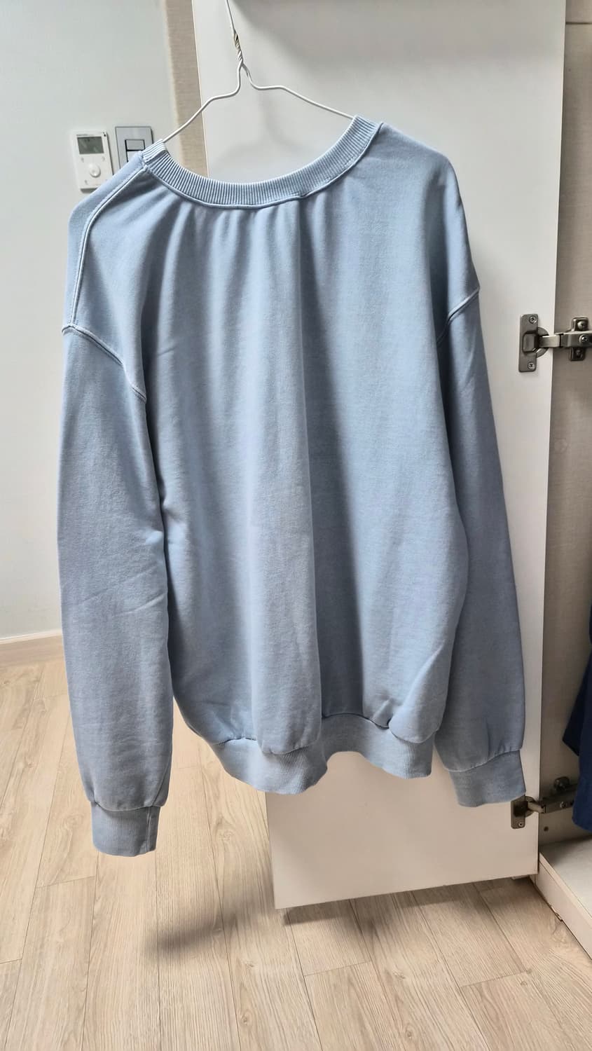 키미님 픽) PRENDA 프렌다 맨투맨 하늘색 상품이미지2