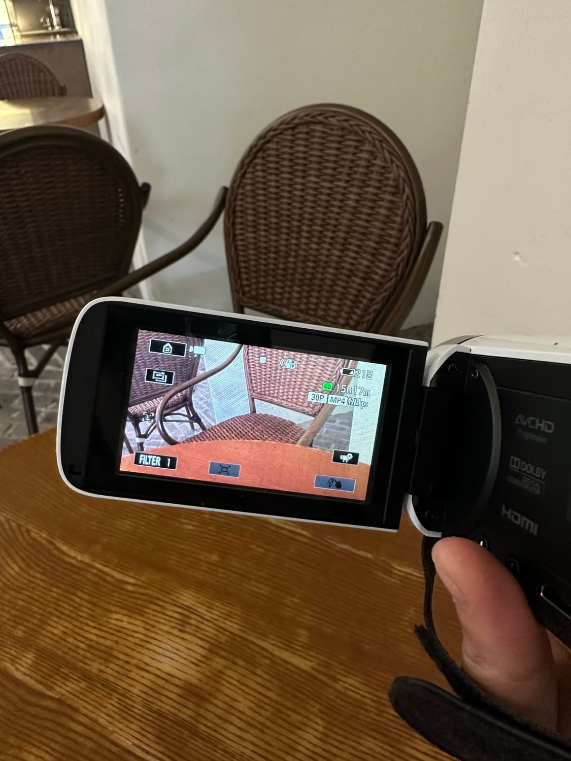 Canon vixia hf r600 화이트 상품이미지4