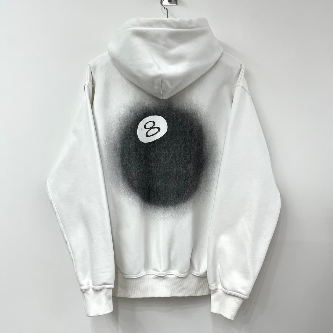 스투시 8볼 페이드 화이트 후드티 상품이미지3