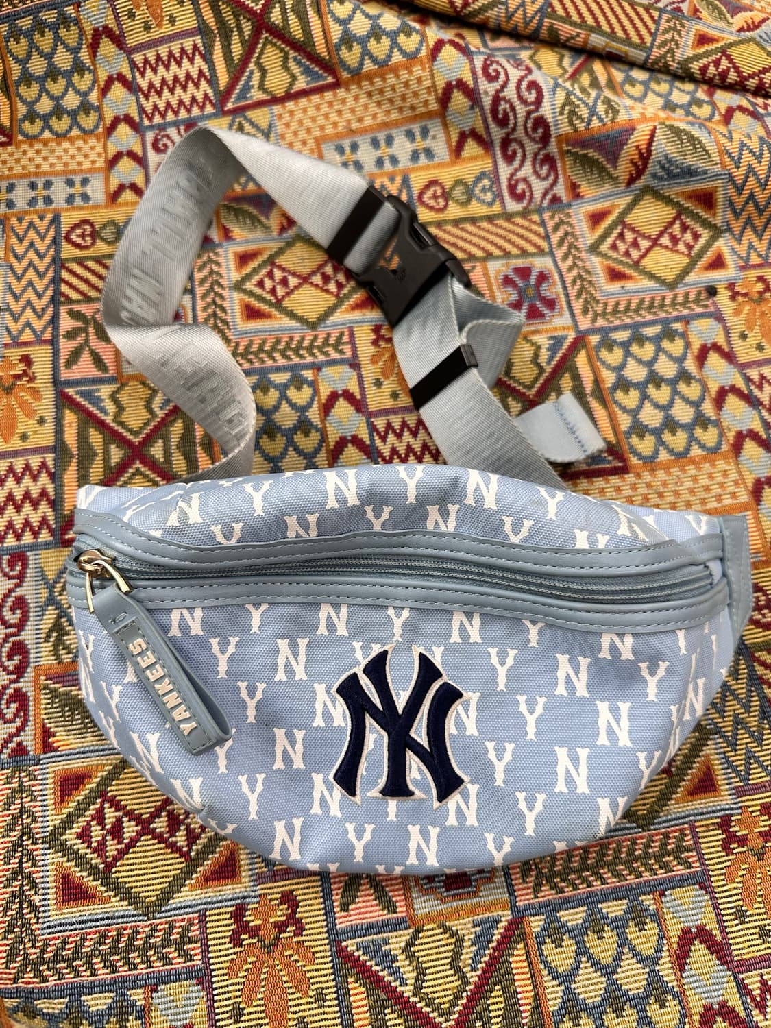 MLB NY 양키스 힙색 슬링백 가방 상품이미지2