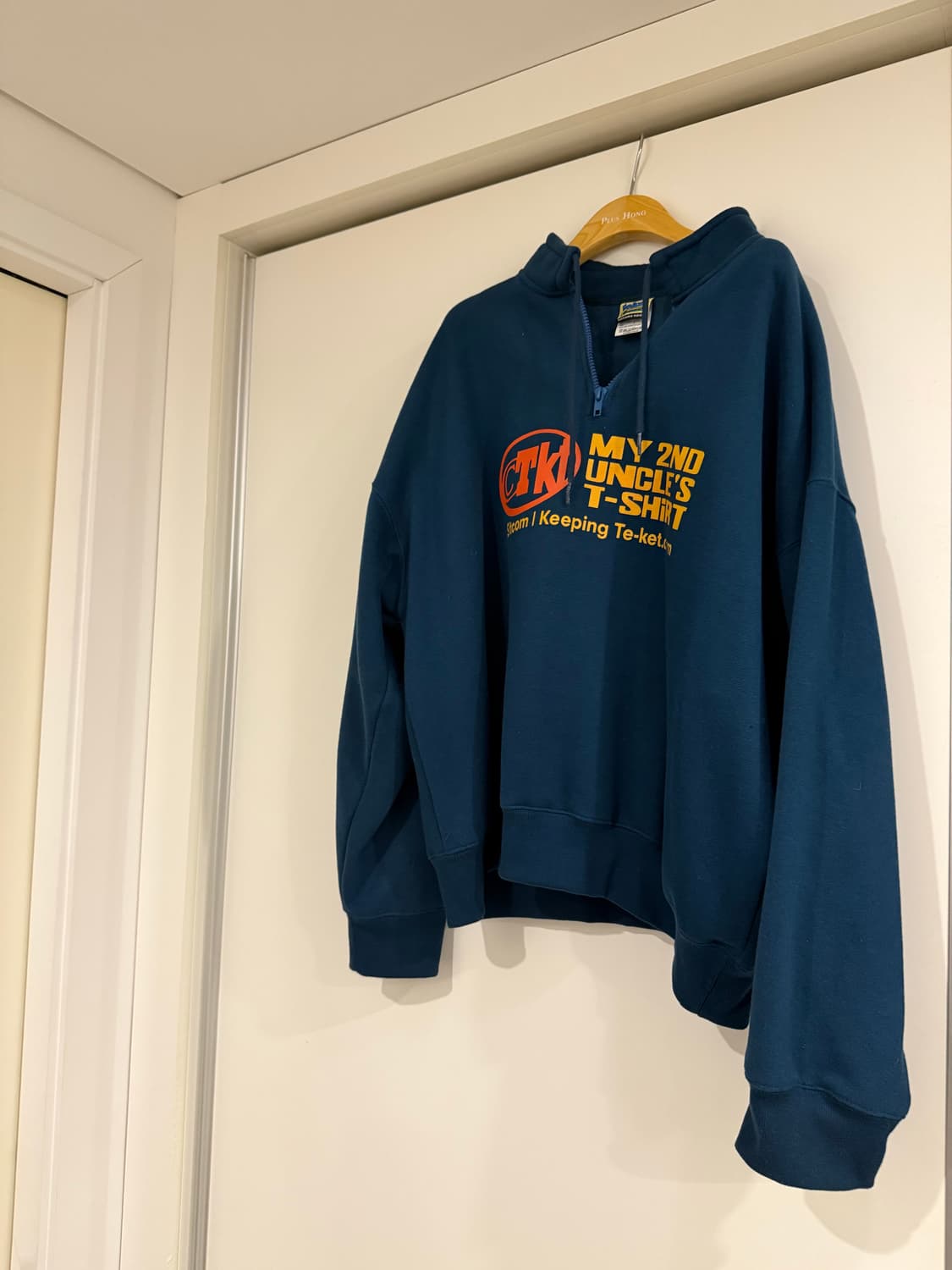 Teket Half Zip-Up Sweatshirt 상품이미지1