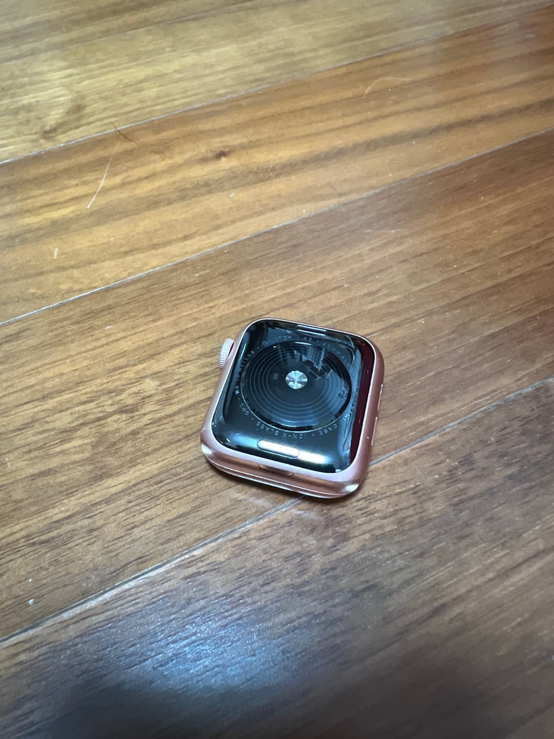Apple Watch SE 40mm 로즈골드 상품이미지3