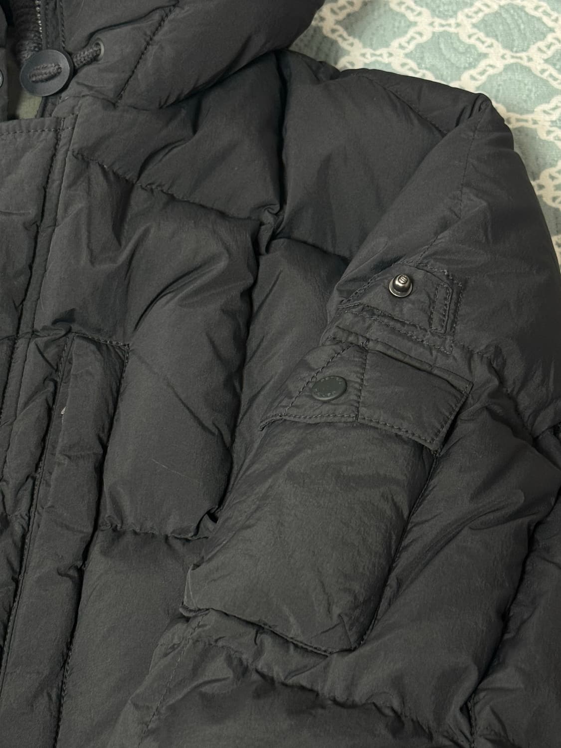 [5회미만] 시리즈 25fw 구스다운 에어트루퍼 / 다크차콜 / 110사 상품이미지3