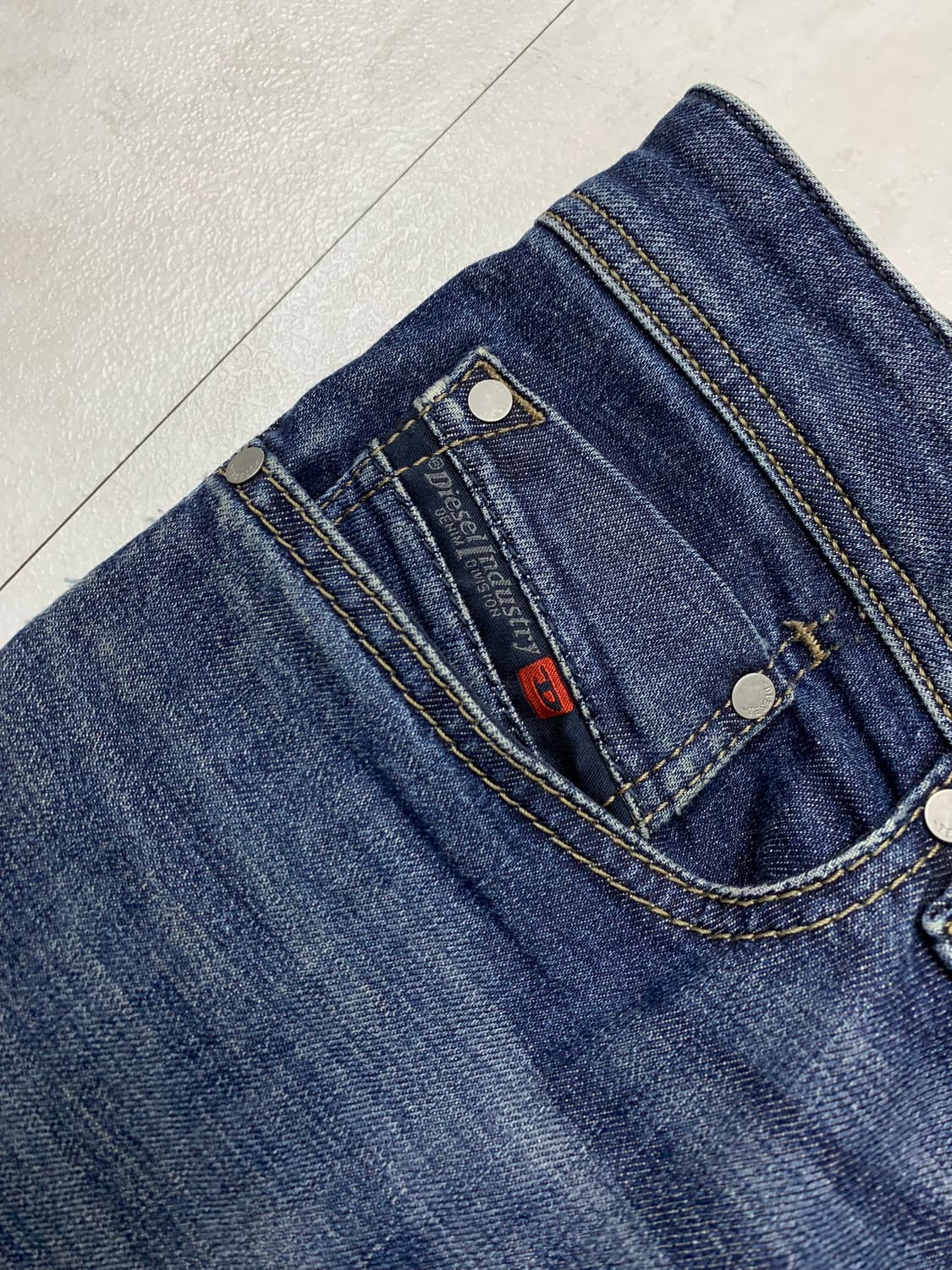 디젤 워싱 데님 팬츠 #523 상품이미지4