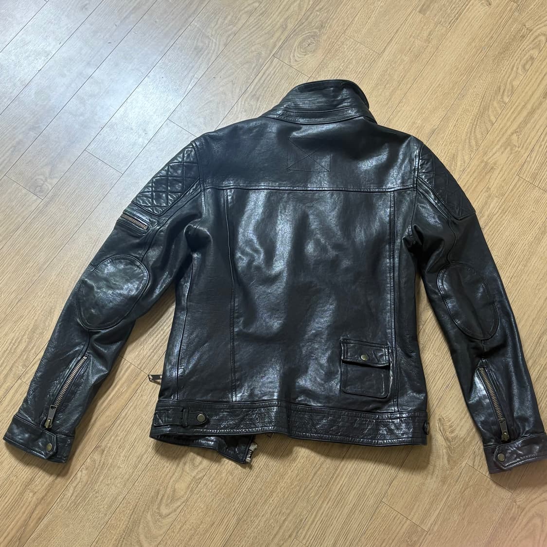 램스킨 레더 가죽 자켓 착샷 포함 상품이미지2