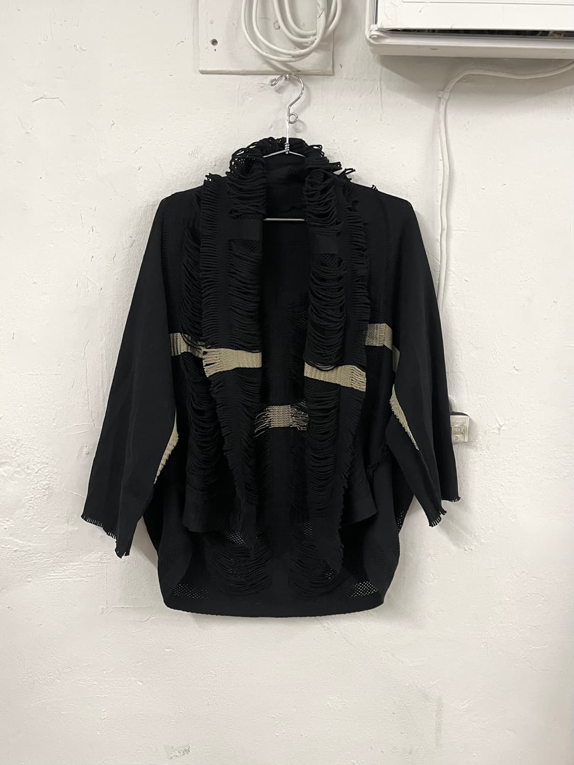 이세이미야케 2005 아카이브 프린지 머플러 가디건 상품이미지2