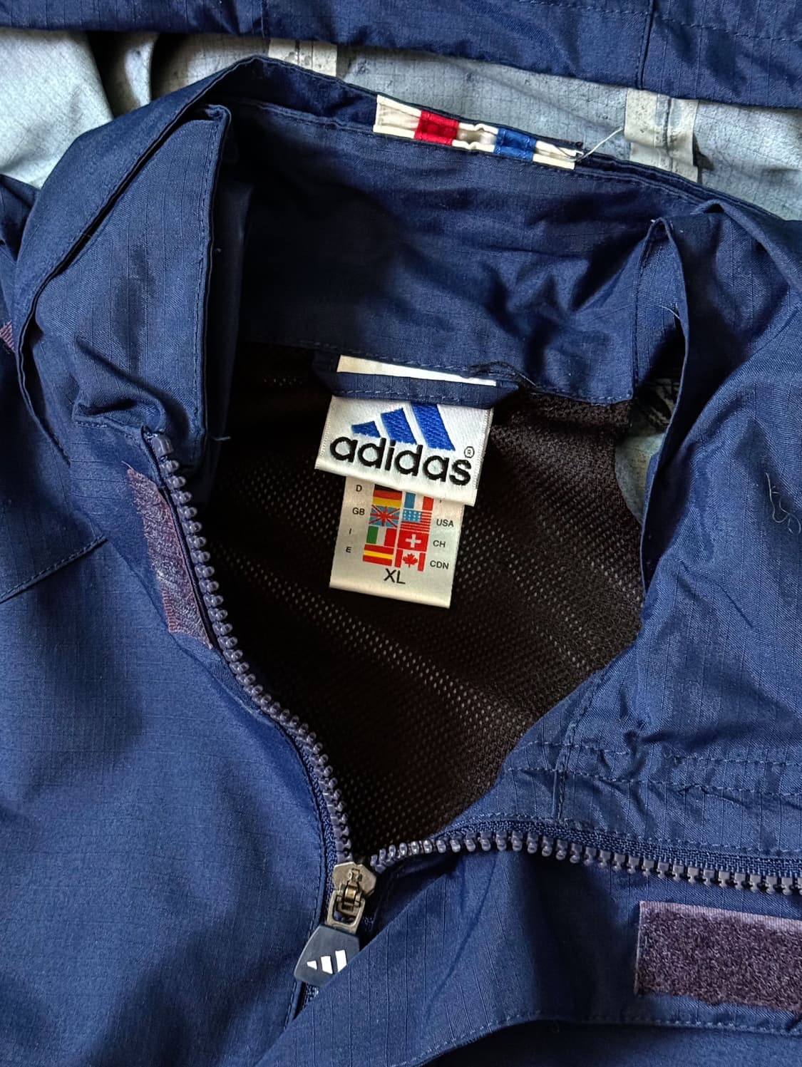 90s 아디다스 프랑스 국대 빈티지 윈드브레이커 (105-108) 상품이미지3