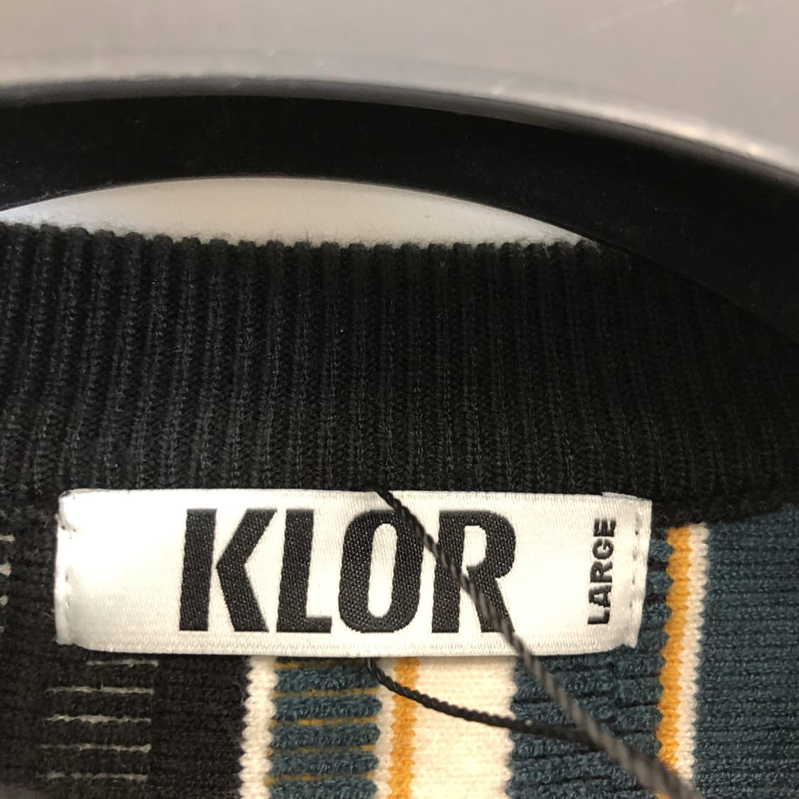 KLOR 클로어(새상품) 버티컬 스트라이프니트 L  상품이미지5