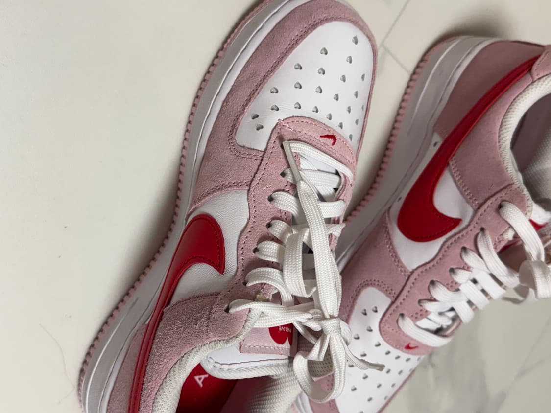 지디 나이키 에어포스1로우 발렌타인데이 240mm 상품이미지5