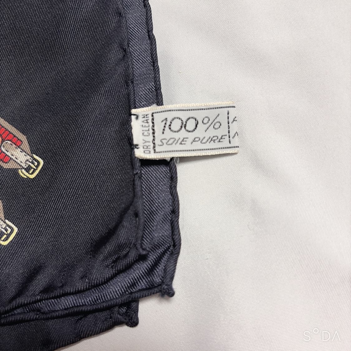 셀린느 체인/벨트 패턴 스카프 상품이미지5