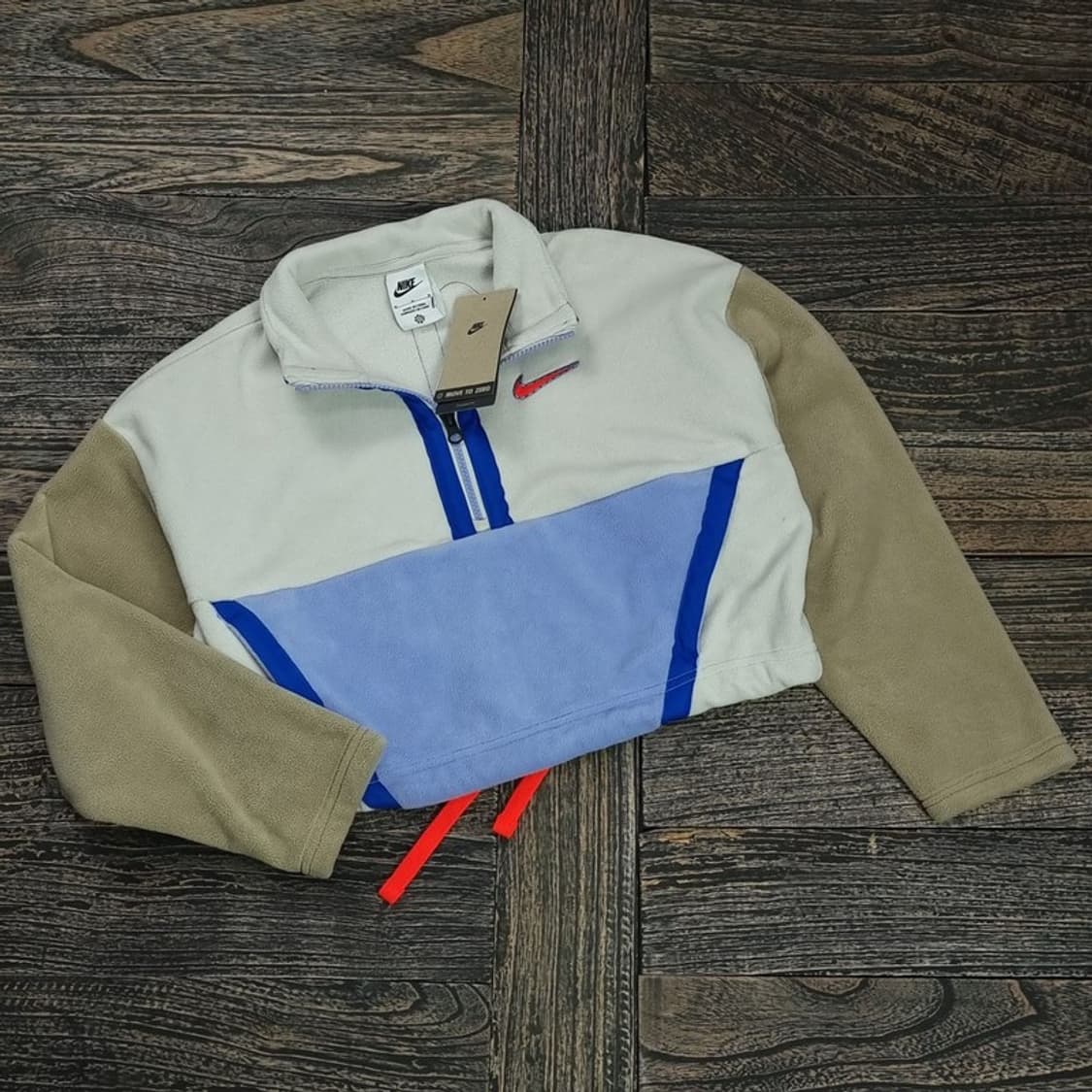 [나이키](새상품) 스우시 자수 플리스 하프집업 크롭 맨투맨 M16443 상품이미지1