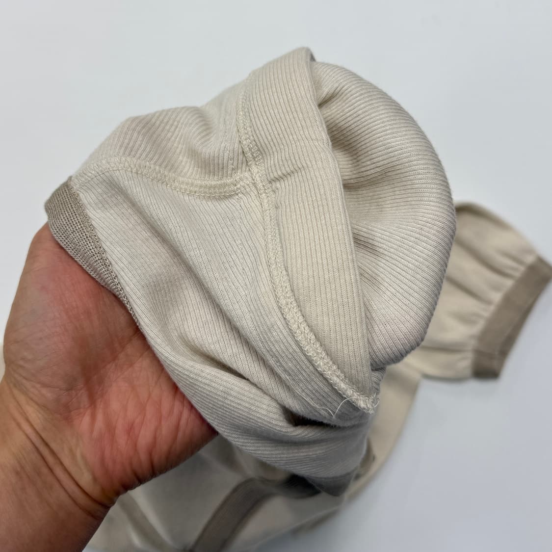 Ray Beams piped gather sleeve top 상품이미지7